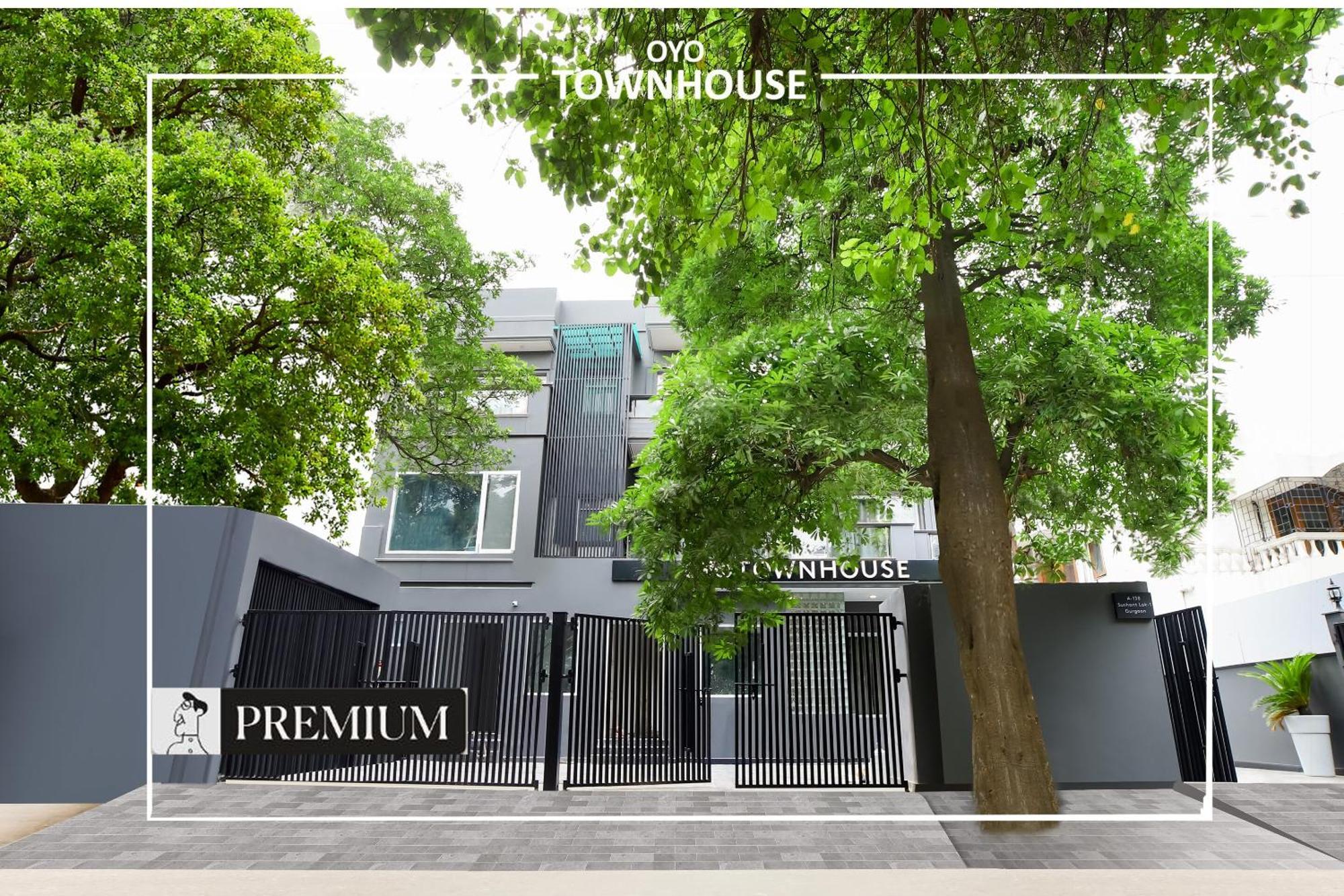 Oyo Townhouse 120 Shushant Lok Gurgaon Ngoại thất bức ảnh